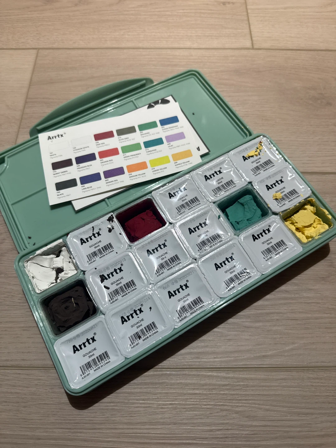 Arrtx Gouache Paint Set