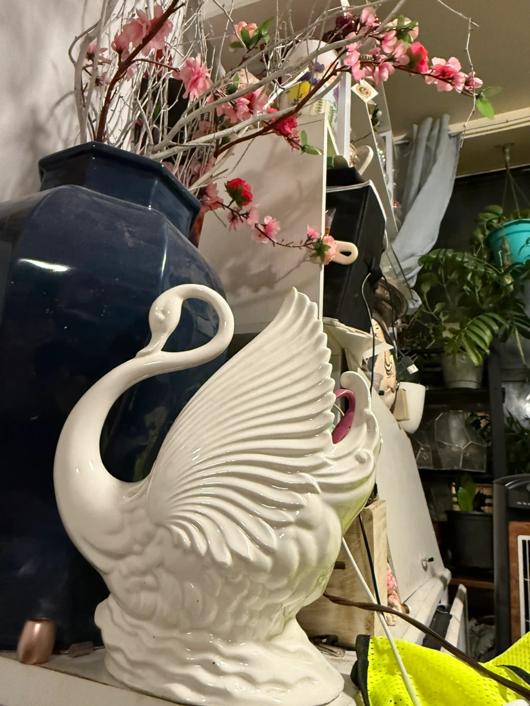 Swan Light desktop  white