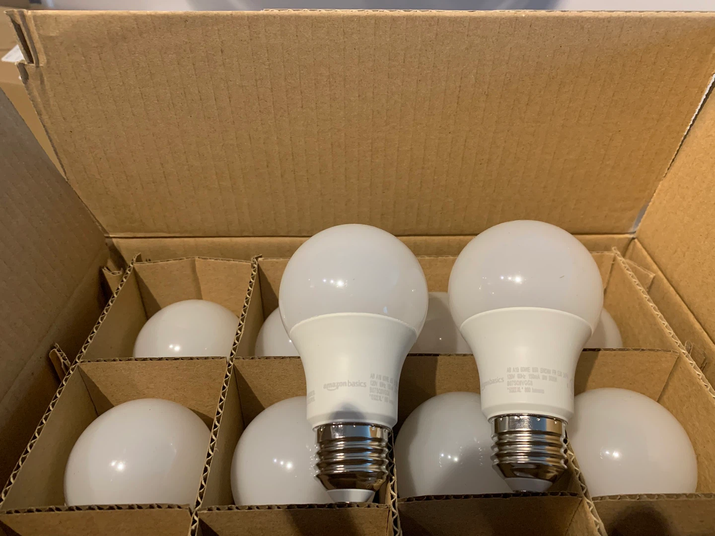 Amazon Basics A19 LED Daylight Light Bulbs - 24 Pack - photo 2