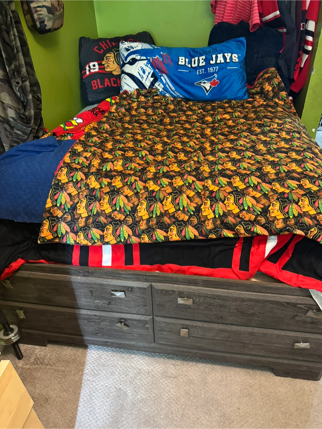 Full Size Captains Bed - photo 3