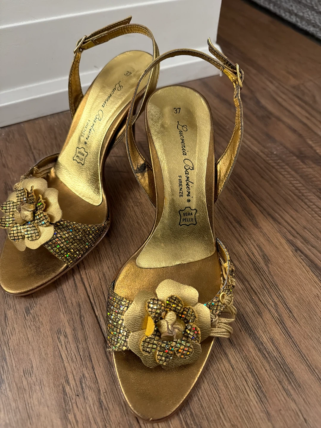 Gold Flower Embellished Heels Size 37