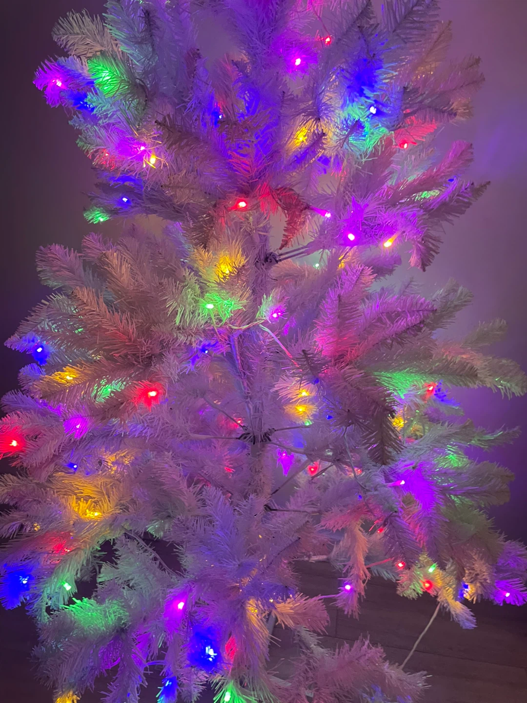 White Christmas Tree w lights - photo 3