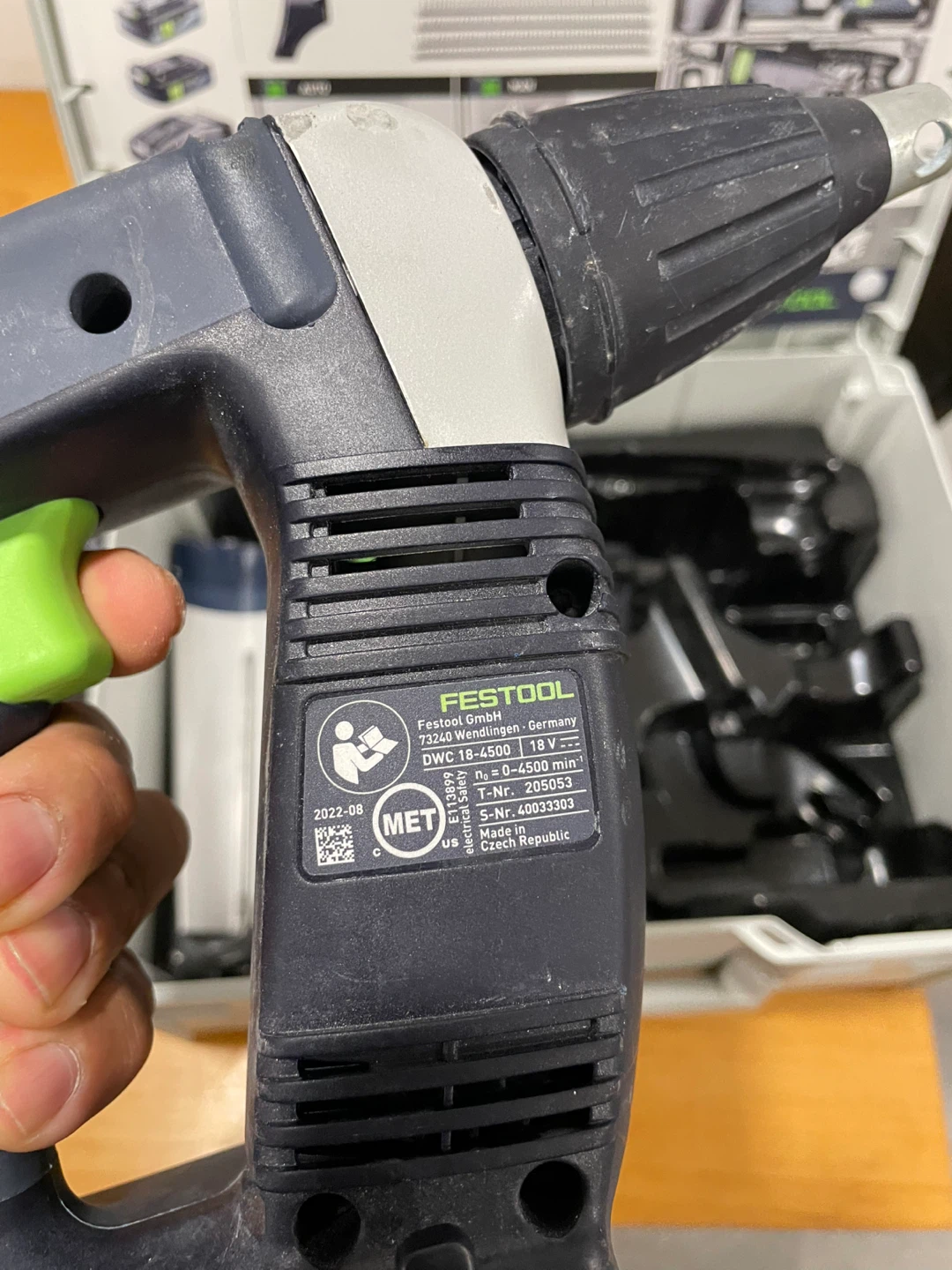 Festool DWC 18-4500 Drywall Screwgun with Charger and Batteries - photo 4