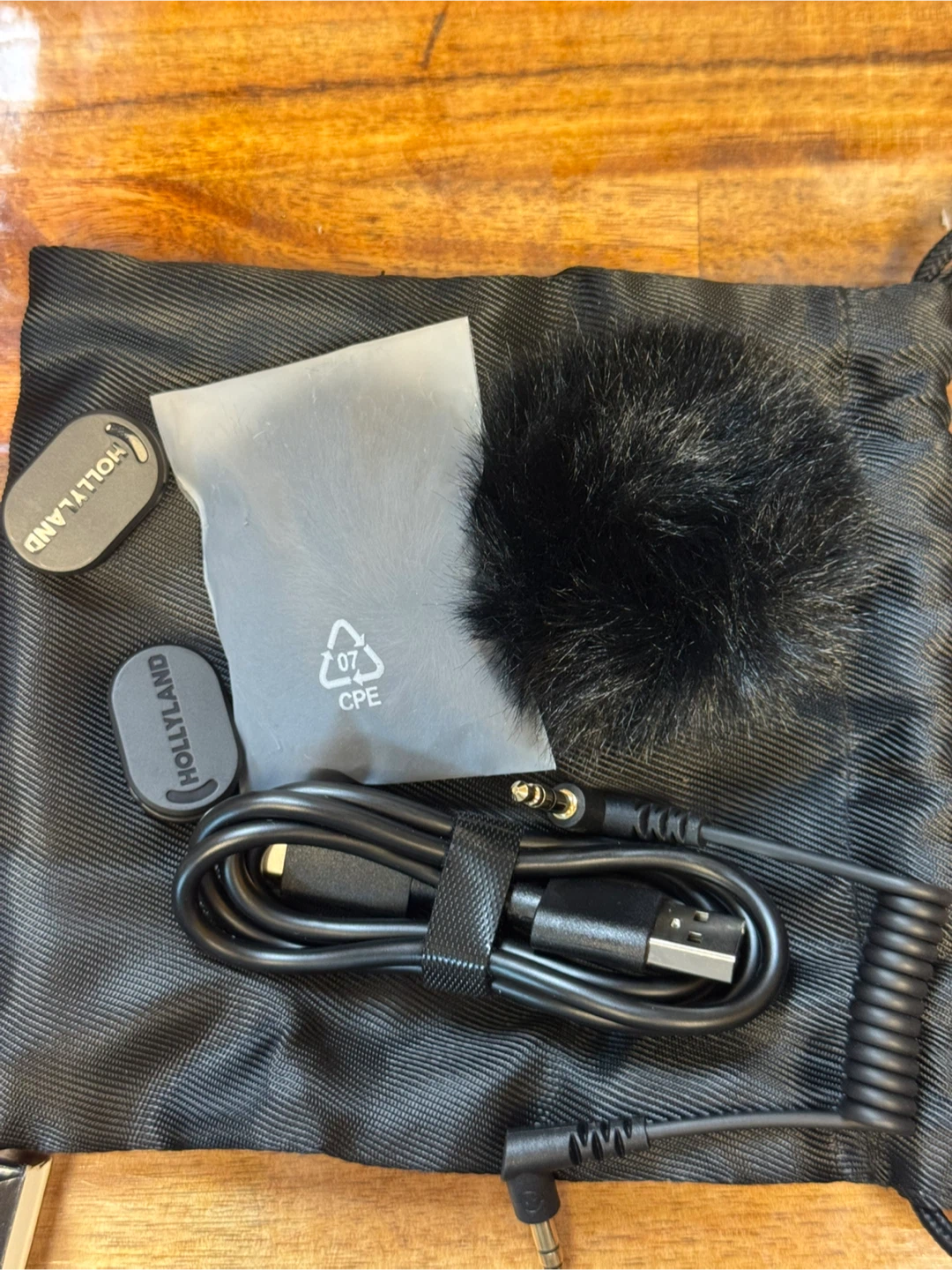 Hollyland Lark M2 Wireless Lavalier Microphone - photo 4