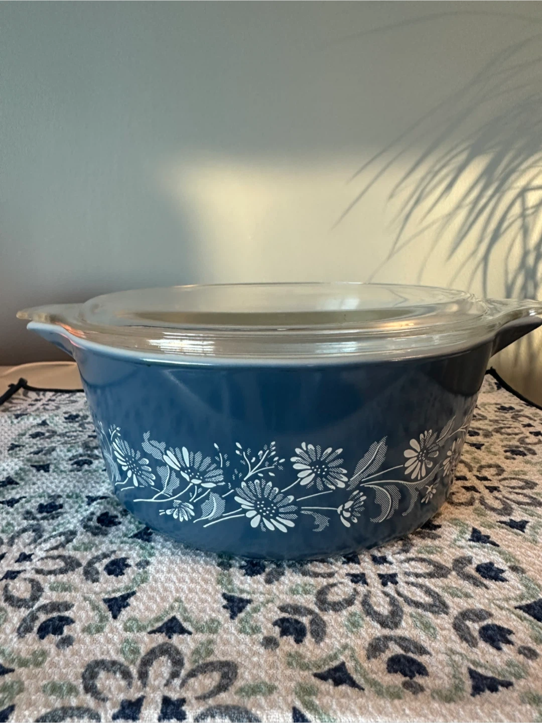 Vintage Pyrex Colonial Mist Casserole Dish With Lid 475-B - photo 2