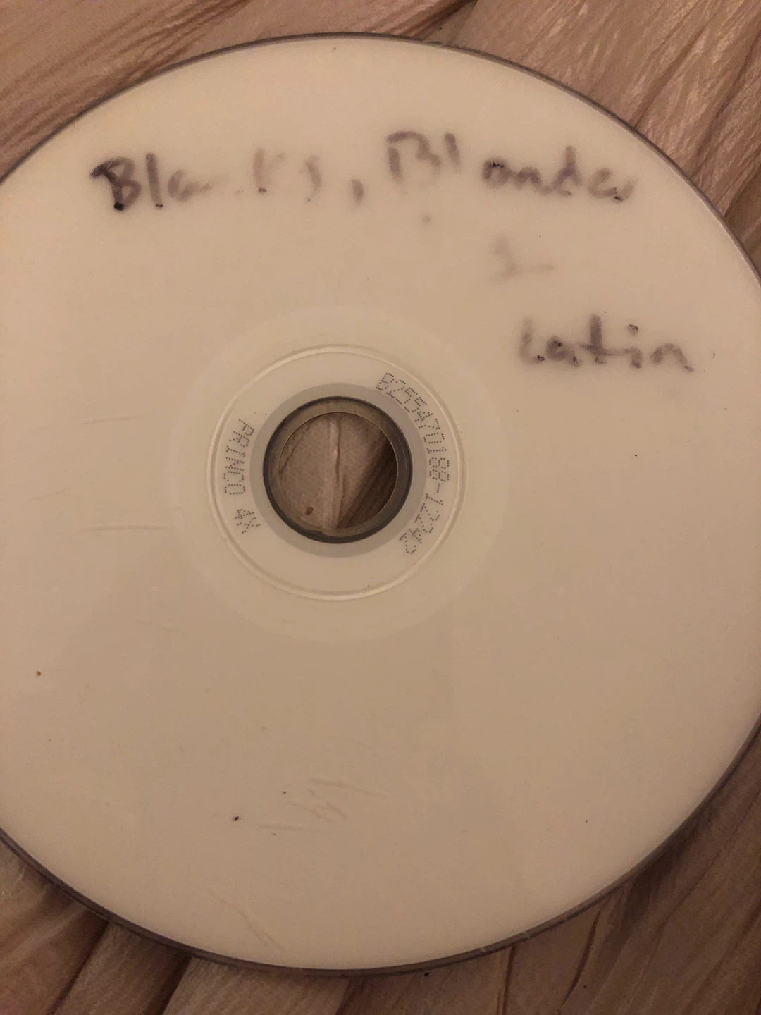 Blank CDs - Blondes, Latin