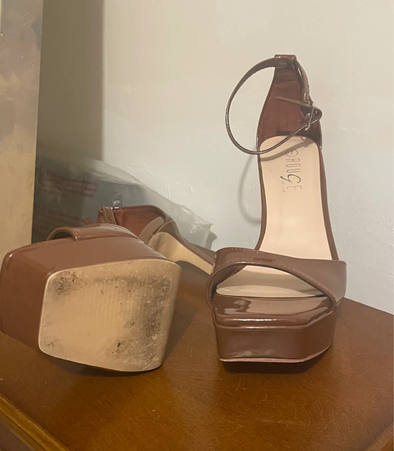 CLOUDGAR Brown Strappy Heeled Sandals - Size 7 - photo 2