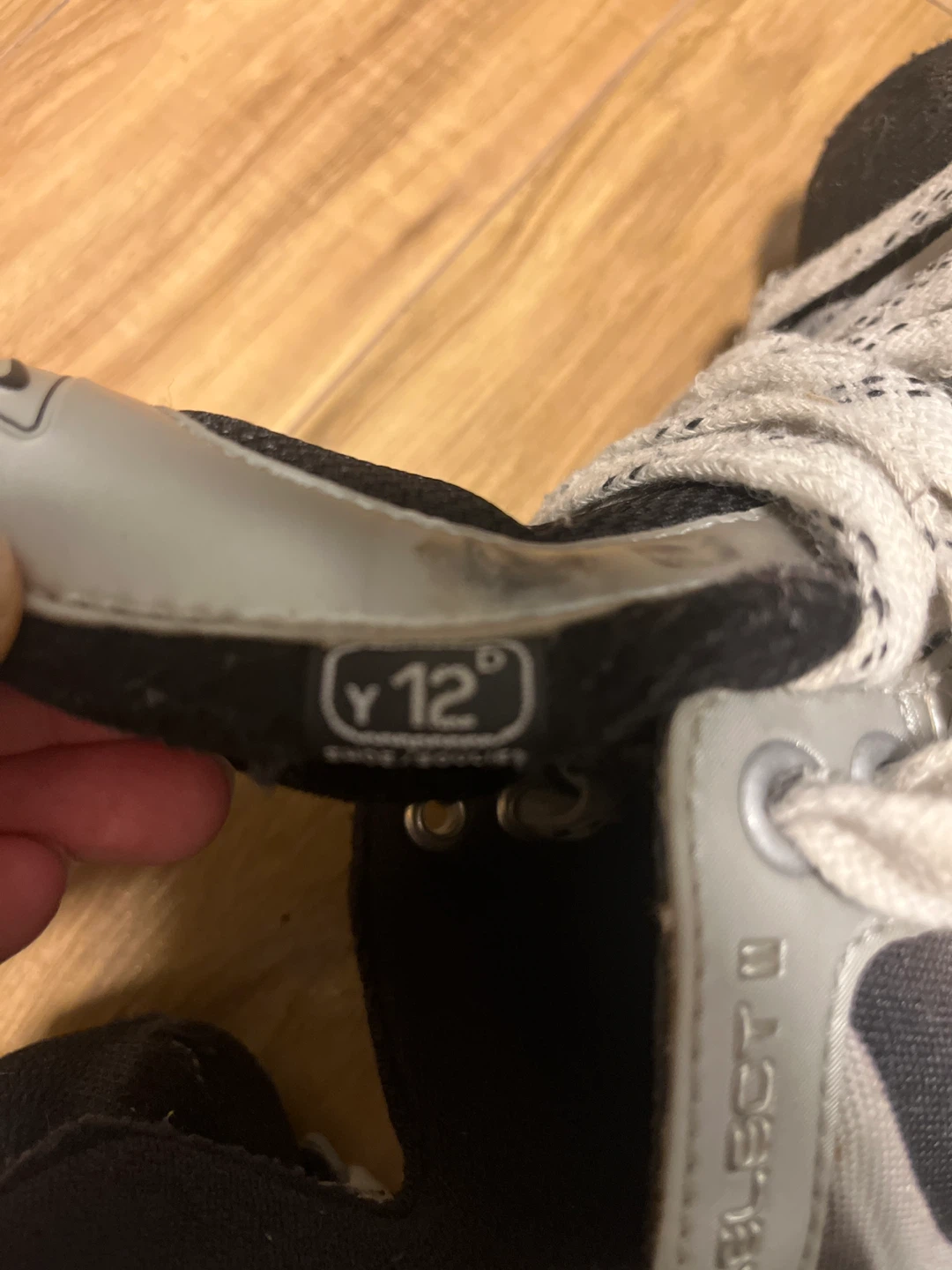 Bauer Vapor Youth Ice Skates Size Y12 - photo 2