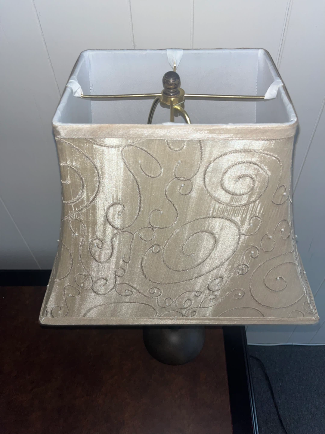 Decorative Table Lamp with Swirl Pattern Shade - photo 4