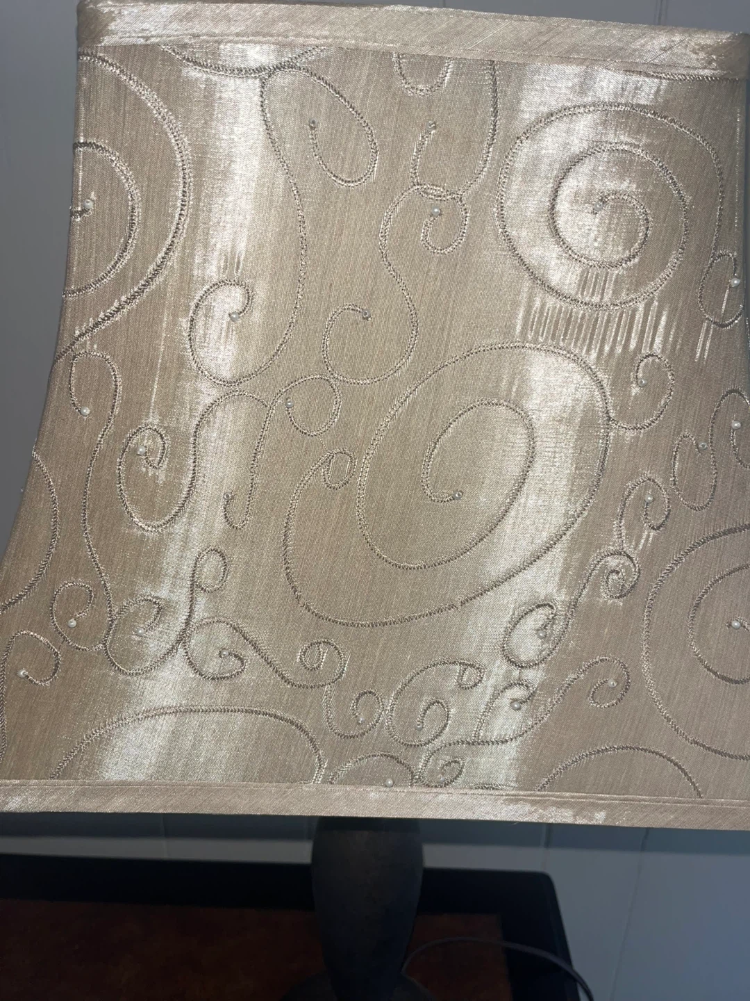 Decorative Table Lamp with Swirl Pattern Shade - photo 3