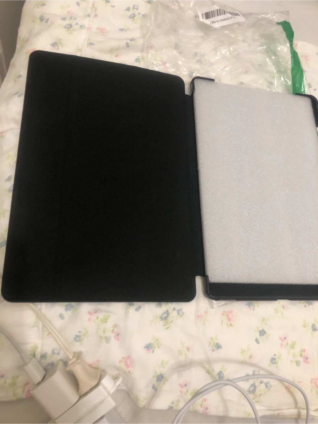 NEW-Black Tablet Case! - photo 3