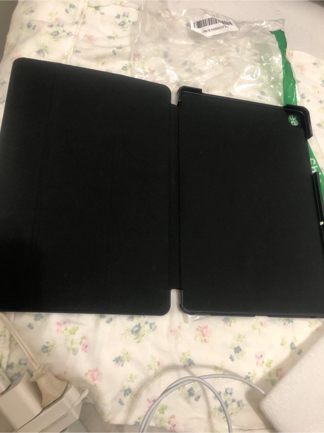 NEW-Black Tablet Case! - photo 4