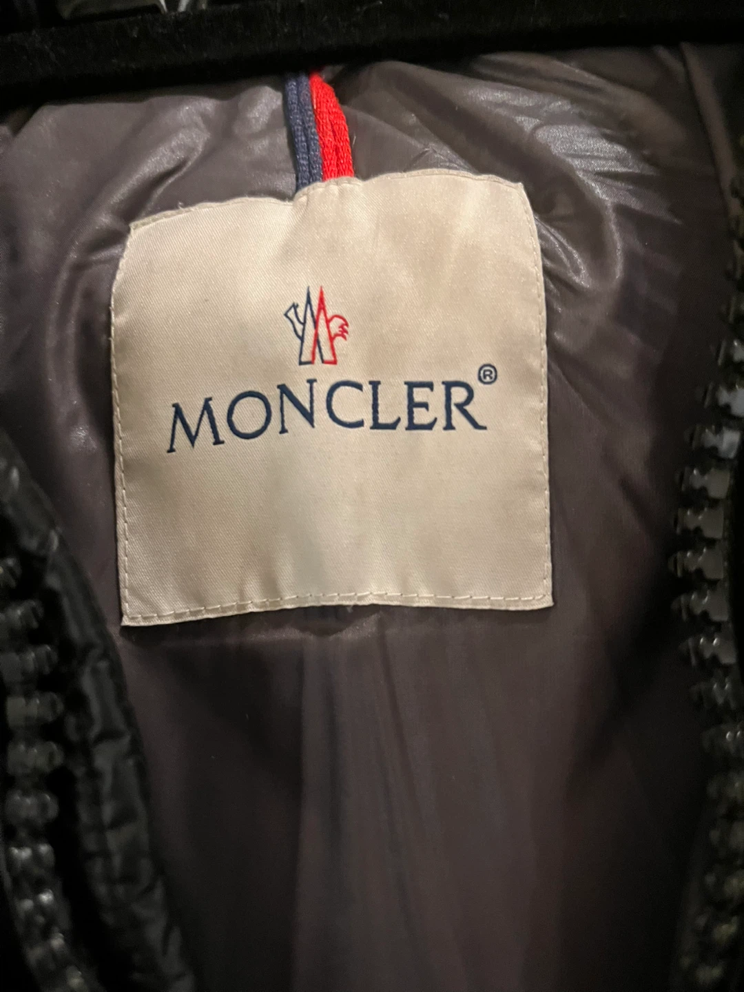 Moncler Black Puffer Jacket - photo 3