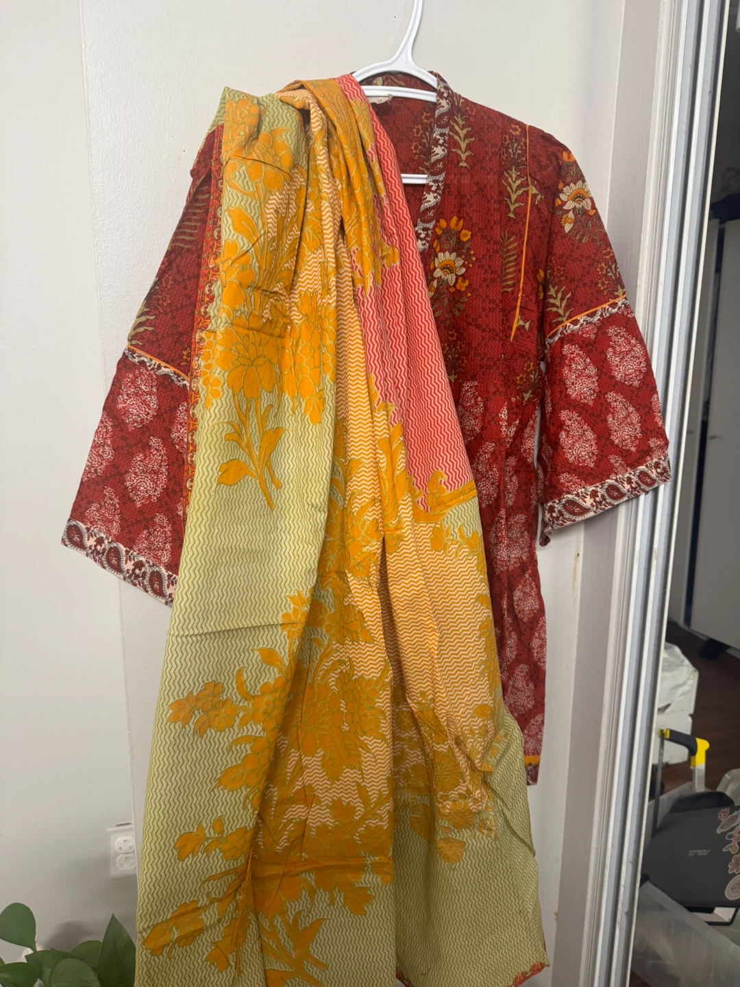 3pcs Red Floral Print dress with Dupatta - photo 4