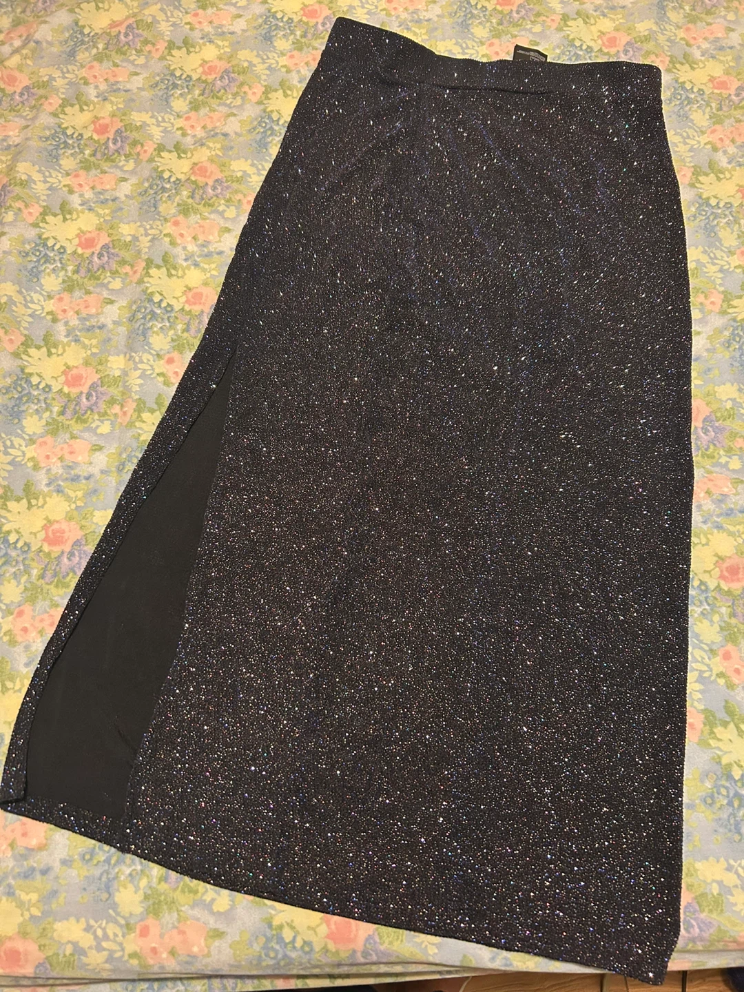 H&M Divided Sparkly Skirt- Size Small - photo 2