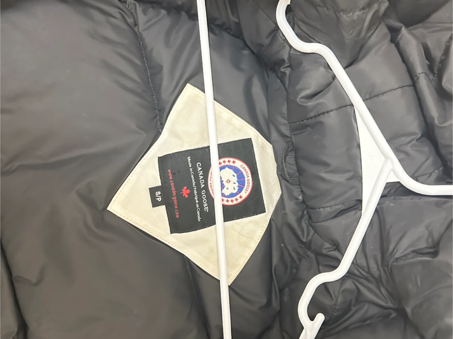 Canada Goose White Down Puffer Jacket - photo 3