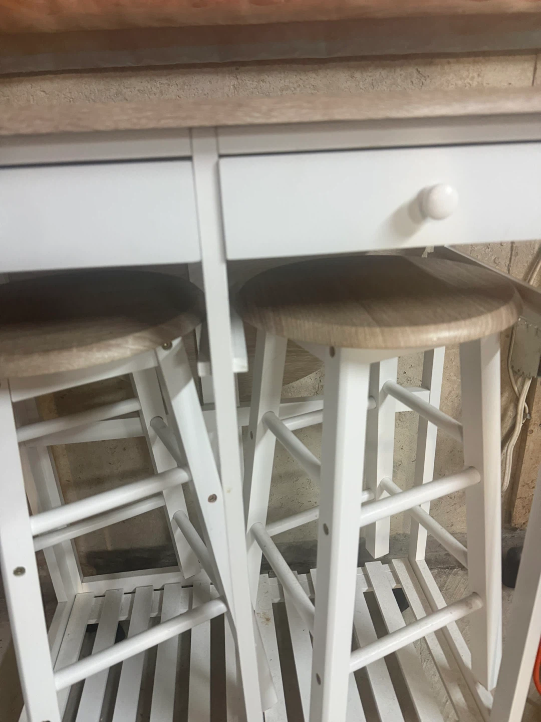 Kitchen Island with 2 Stools - photo 2