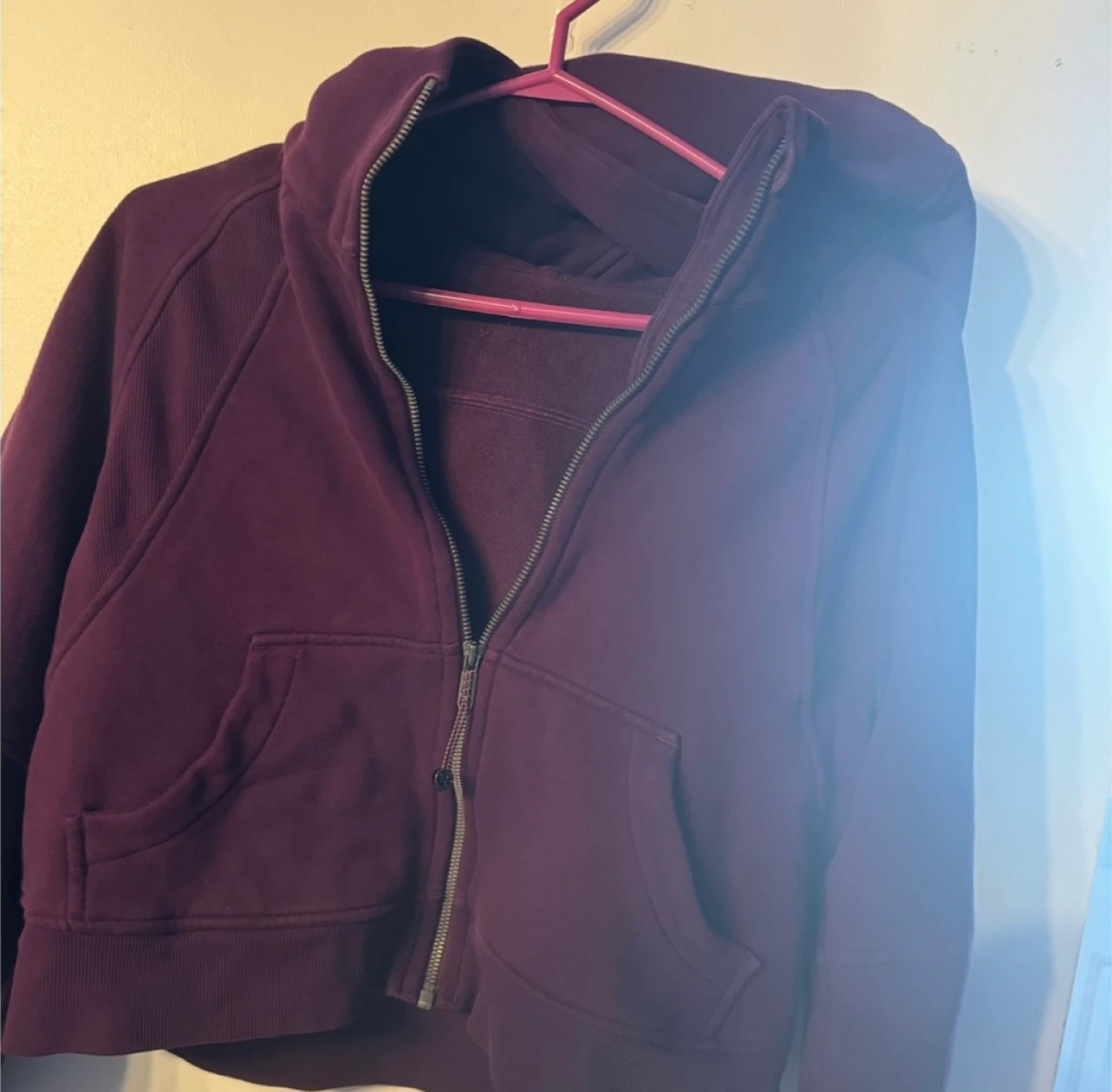 Lululemon Scuba Cropped Hoodie Full Zip