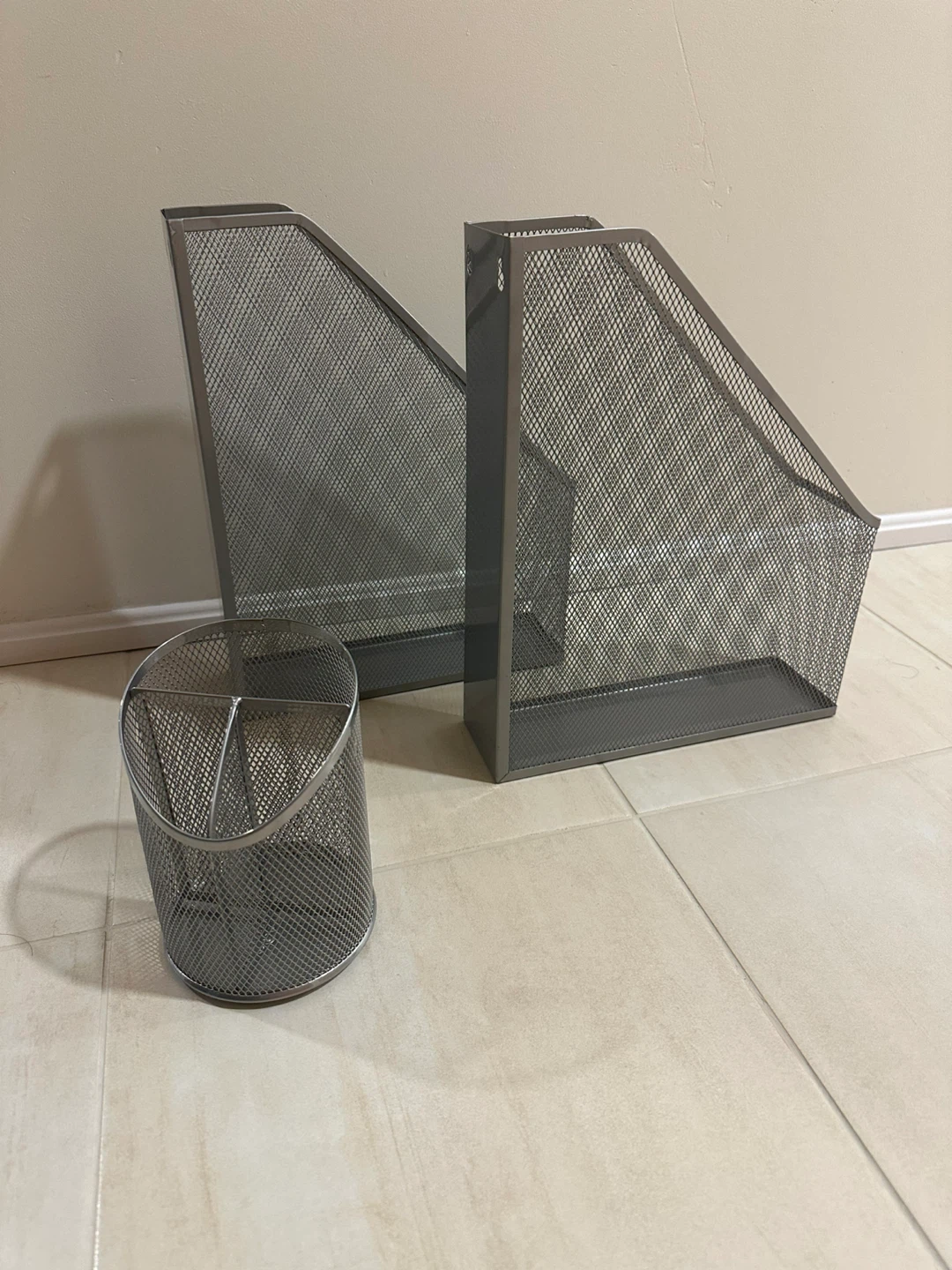 Mesh Desk Organizers - Magazine Holders and Pen Cup