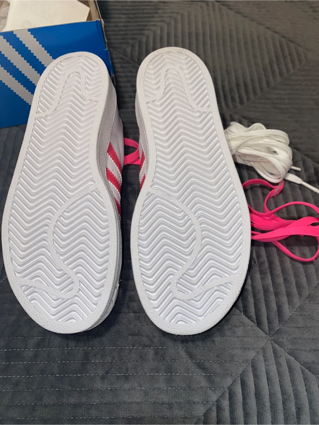 Adidas Superstar Kids Shoes White/Pink Size 3 - photo 4