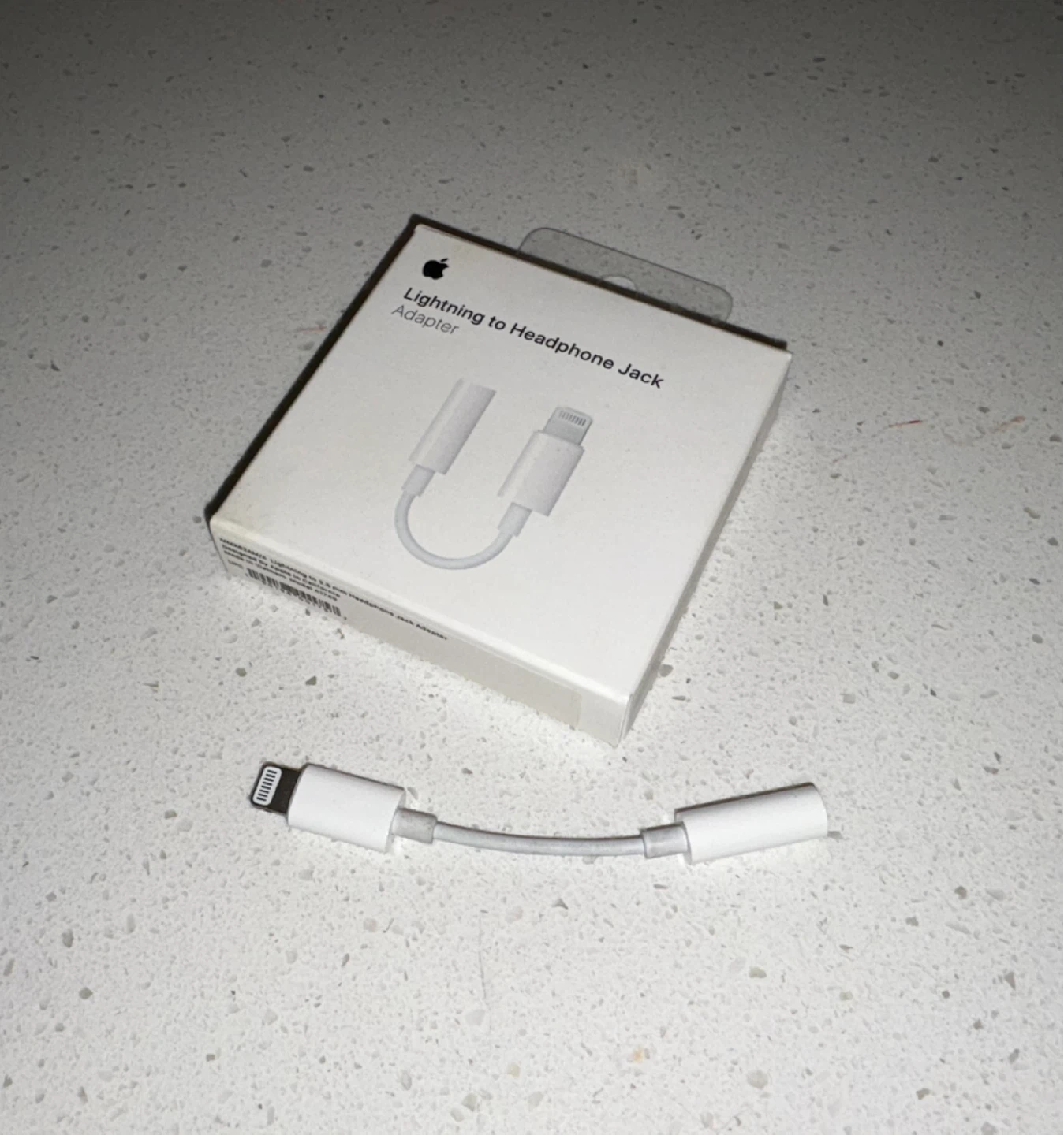 lightning to headphone jack adapter