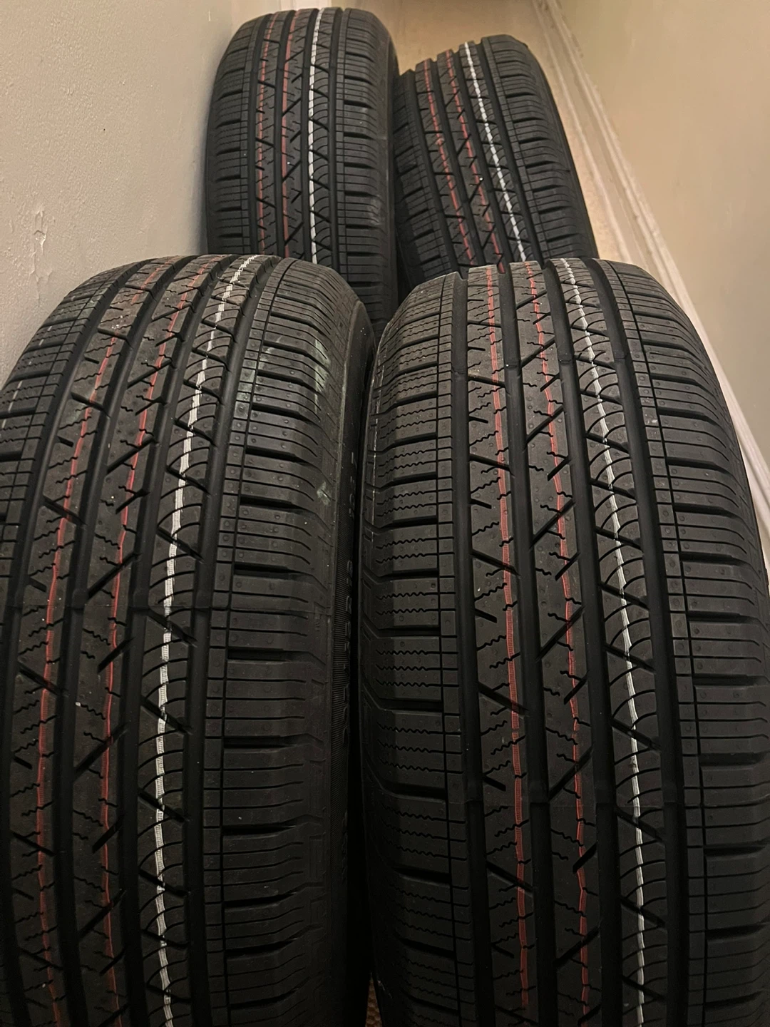 Continental CrossContact LX Sport Tires - 235/65R18