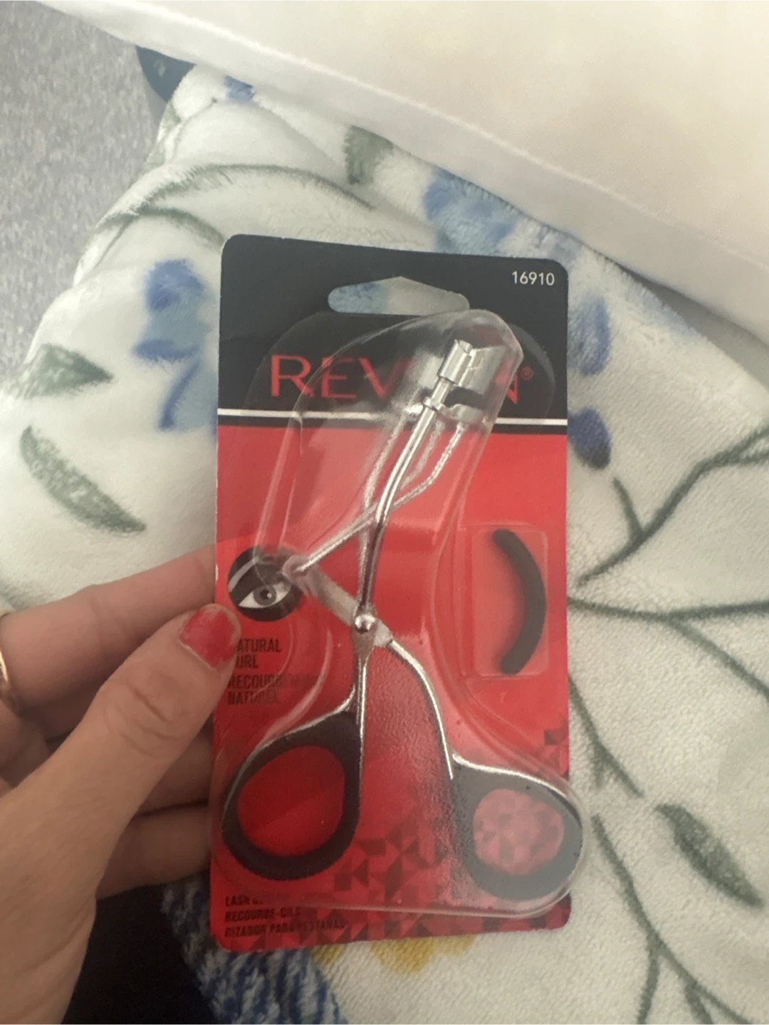 Brand new Revlon Eyelash Curler