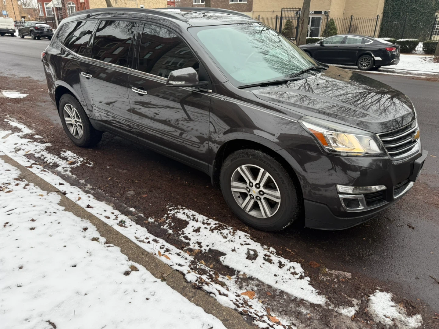 2016  Chevrolet Traverse LT - photo 4