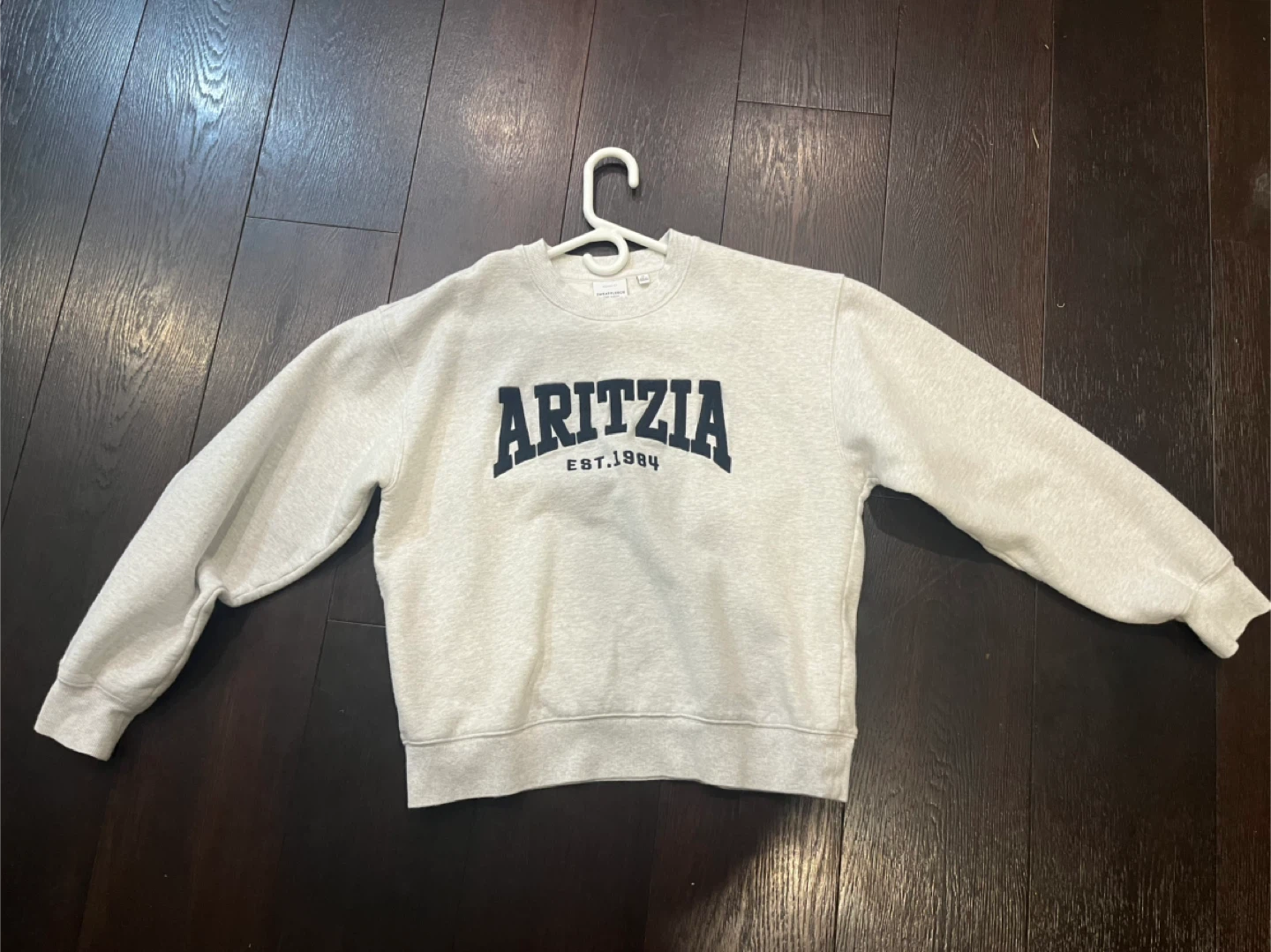 Aritzia Heather Cloud White Sweatshirt Perfect Fit Medium