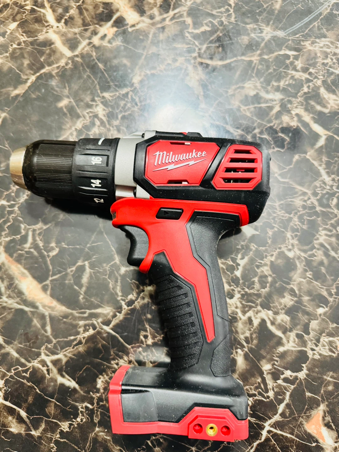 Milwaukee Cordless Drill/Driver