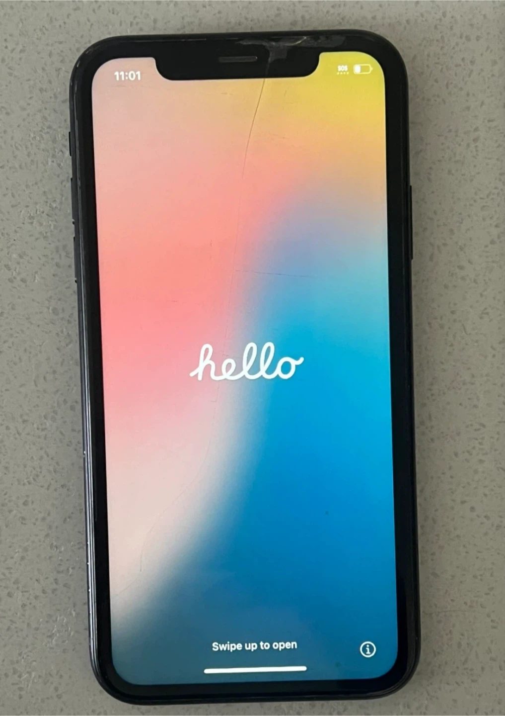 Apple iPhone XR - 64GB - battery health is 84%