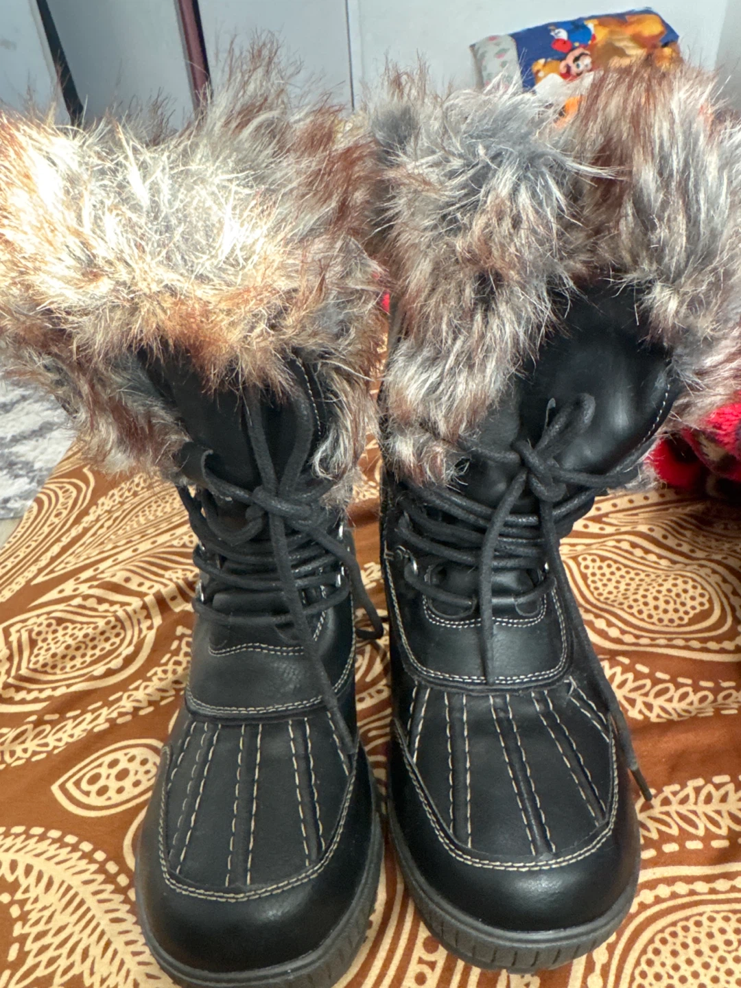 Black Fur Trimmed Winter Boots