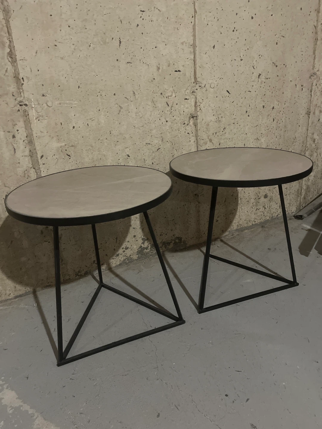 Set of 2 Round Side Tables Marble Look - photo 2