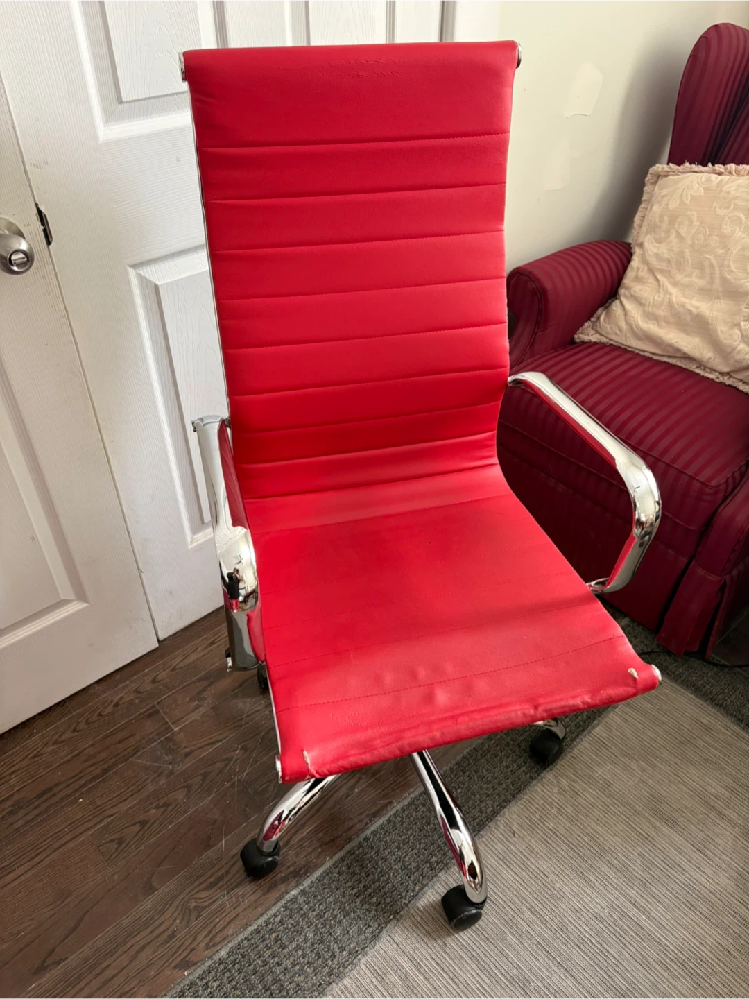 Red Faux Leather Office Chair - photo 2