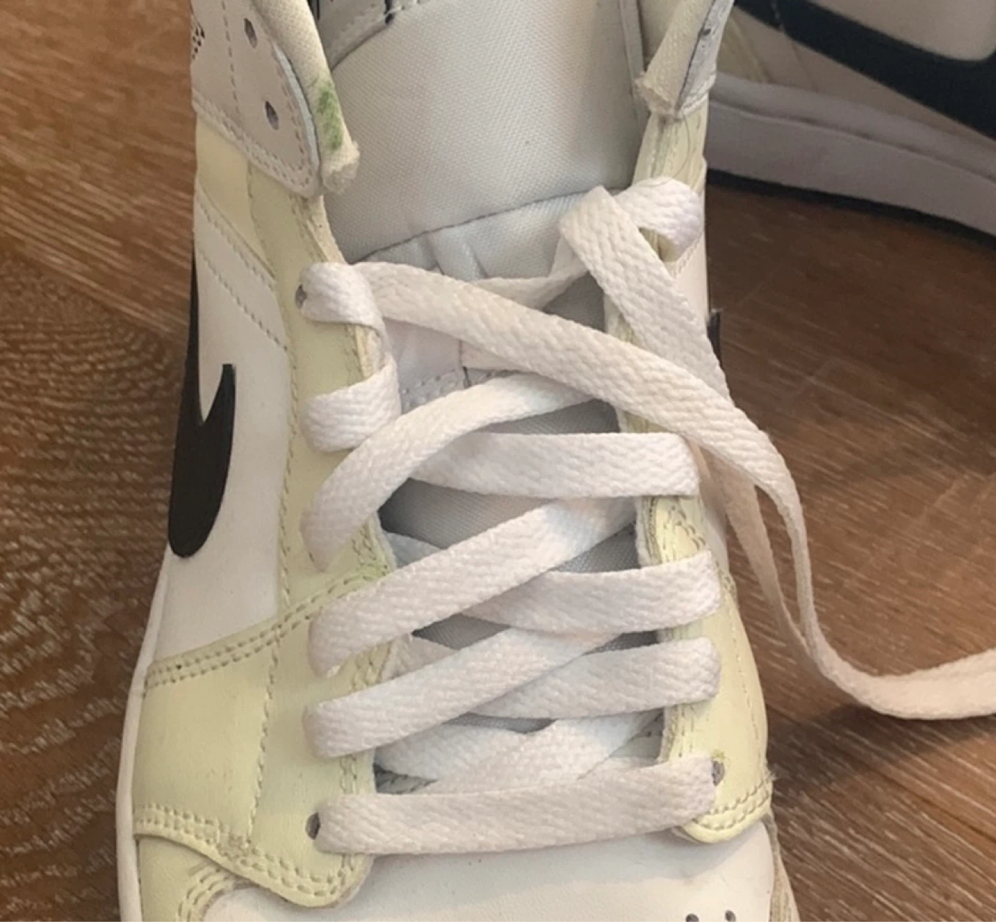 Air Jordan 1 Mid Coconut Milk - photo 5