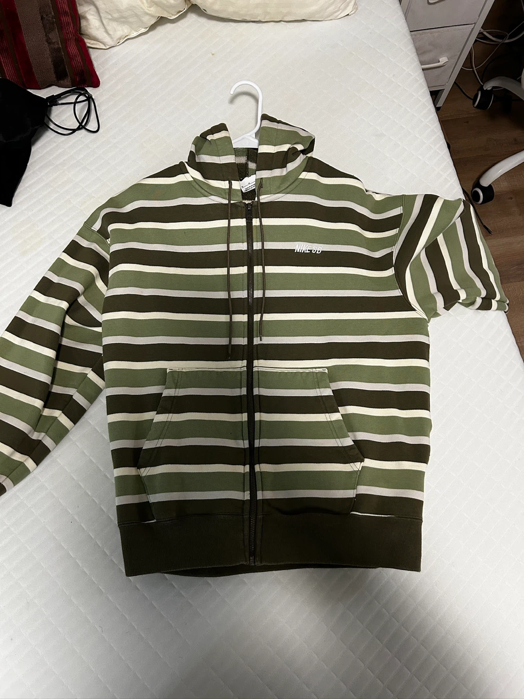 Nike SB Striped Zip-Up Hoodie