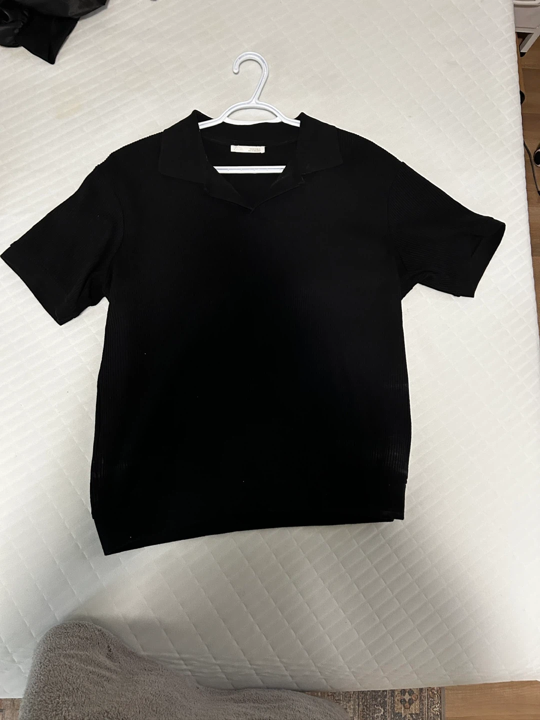 Zara Black Ribbed Collared Short Sleeve Shirt Size M