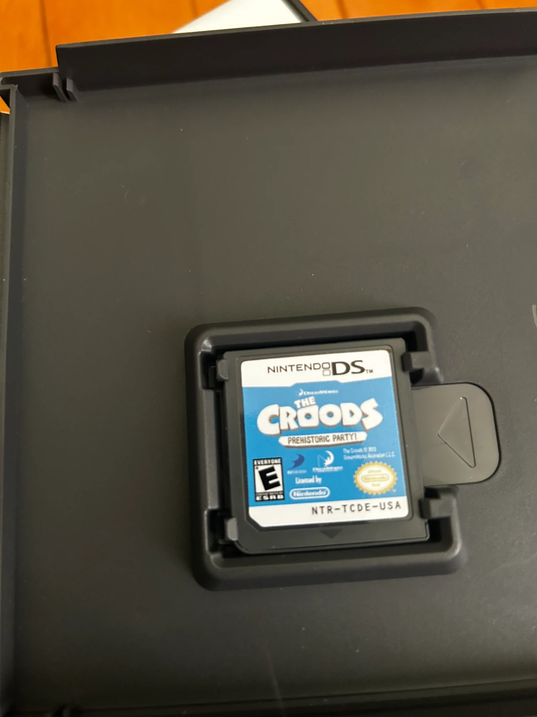 The Croods: Prehistoric Party! Nintendo DS Game - photo 3