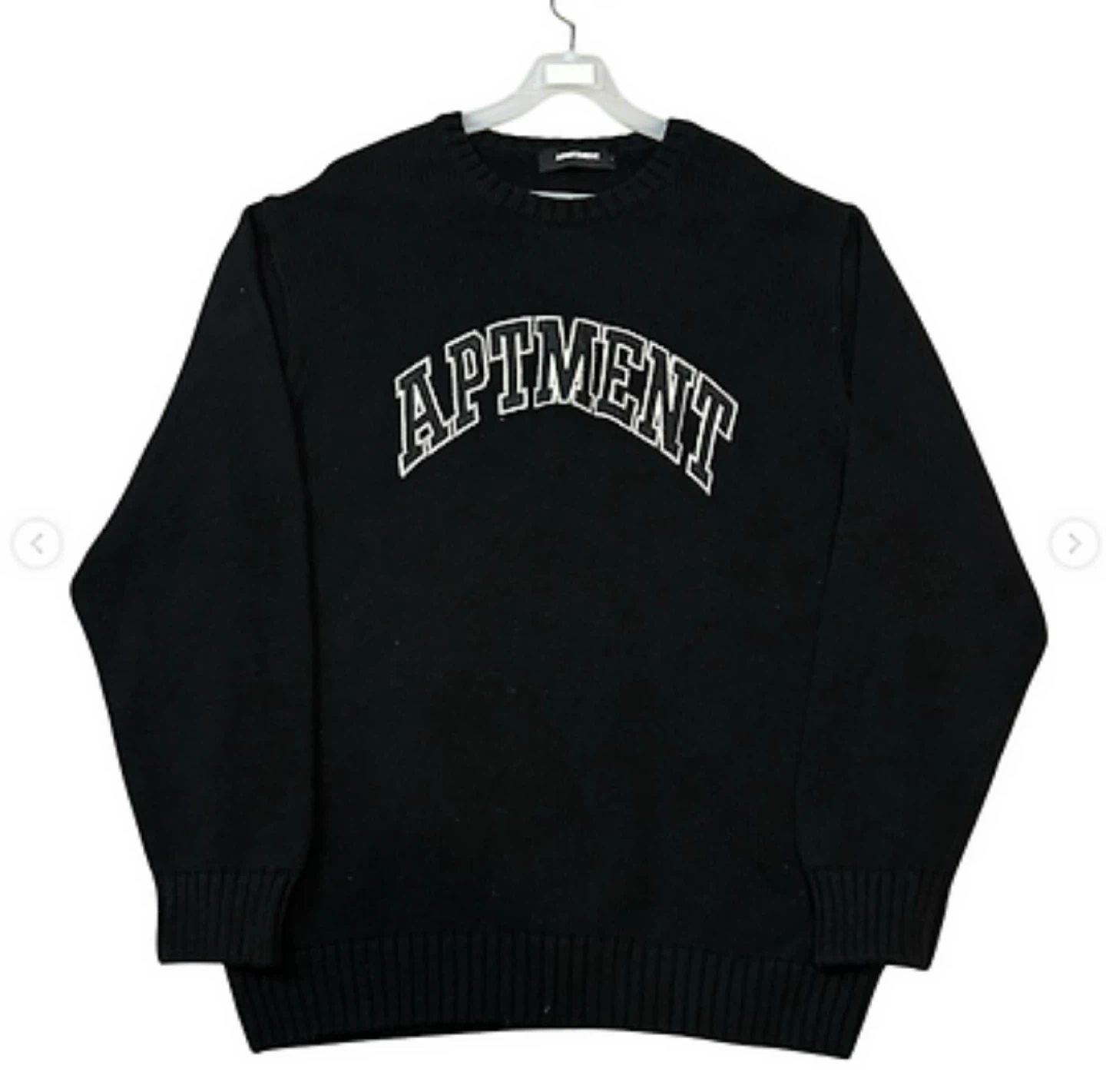 APTMENT Sweater
