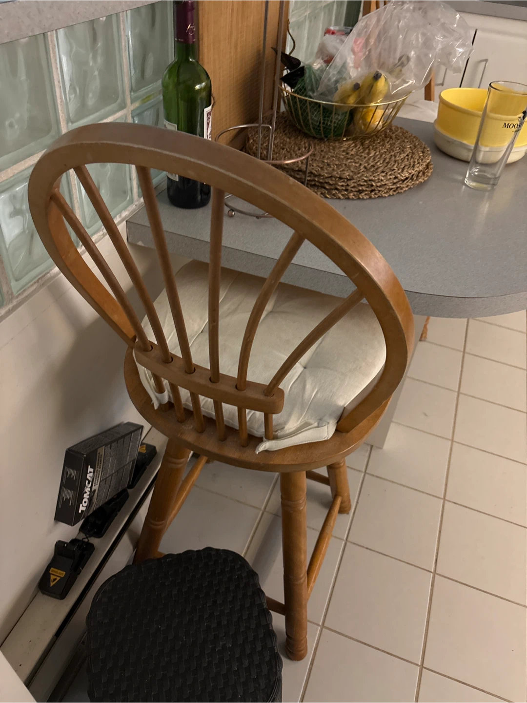 2 Wooden Bar Stools with White Cushions - photo 3