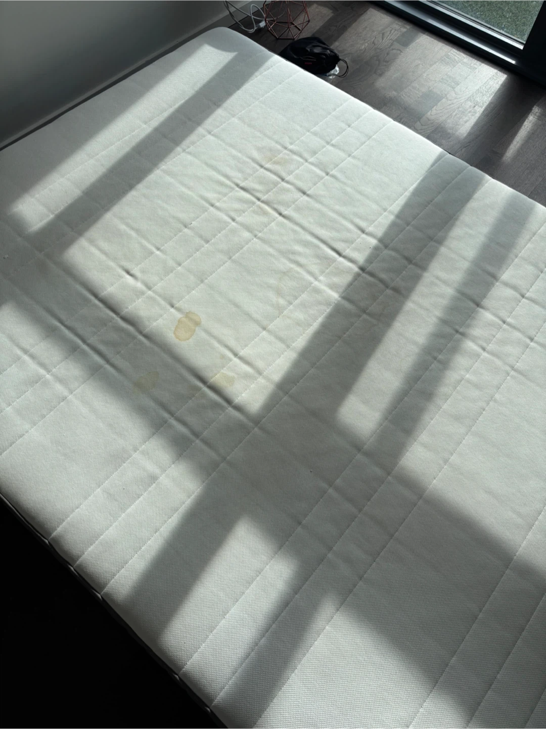 (Last day) IKEA Queen size mattress + pillows and duvet - photo 4