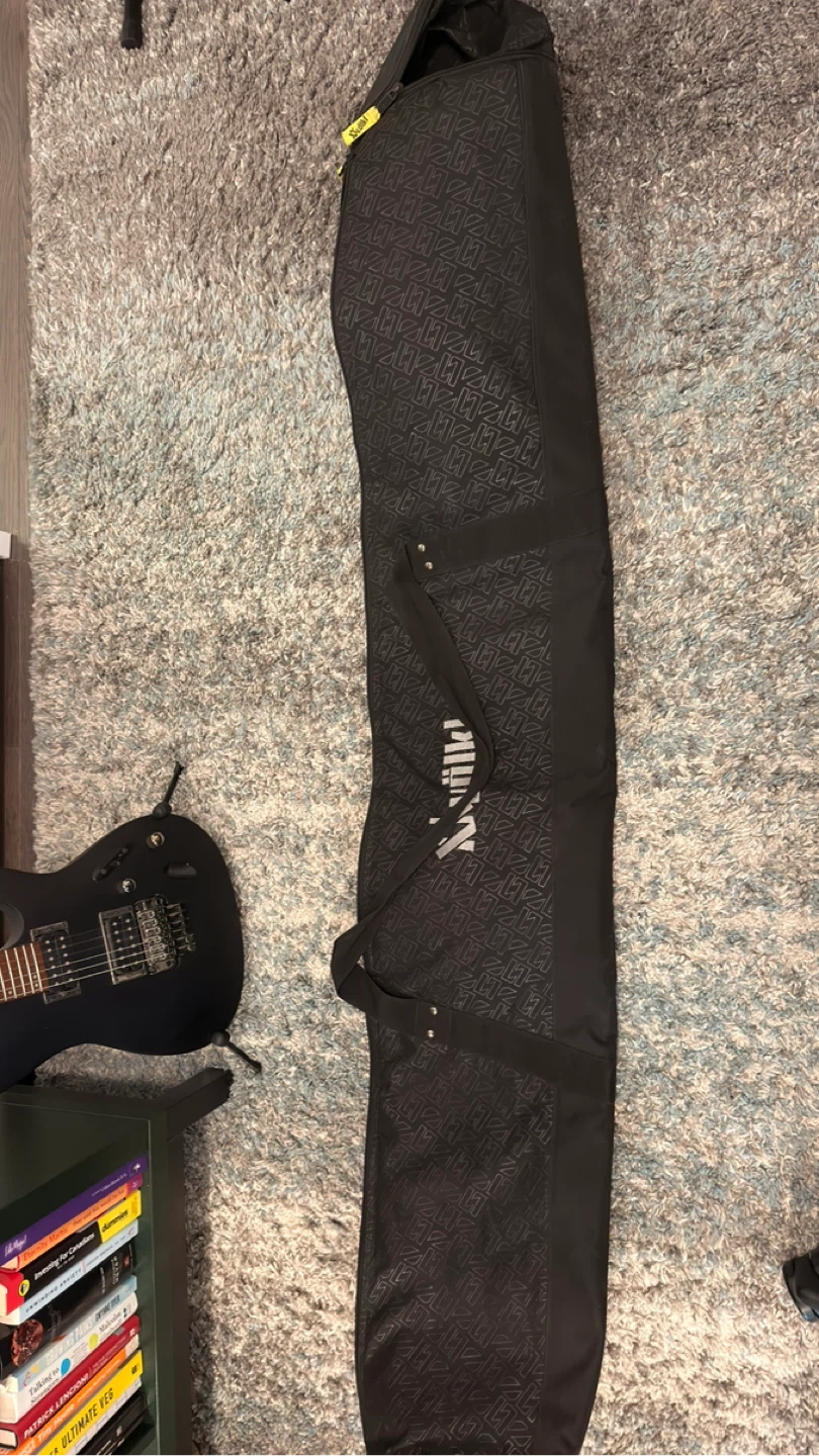 Volkl Ski Bag (165-180cm skis)