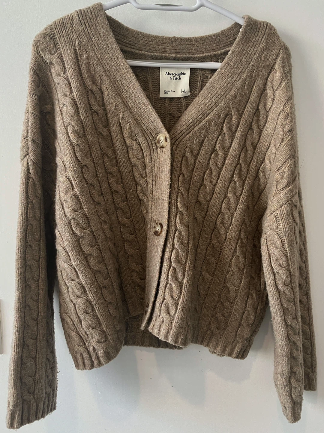 Abercrombie & Fitch Cable Knit Cardigan - Size S