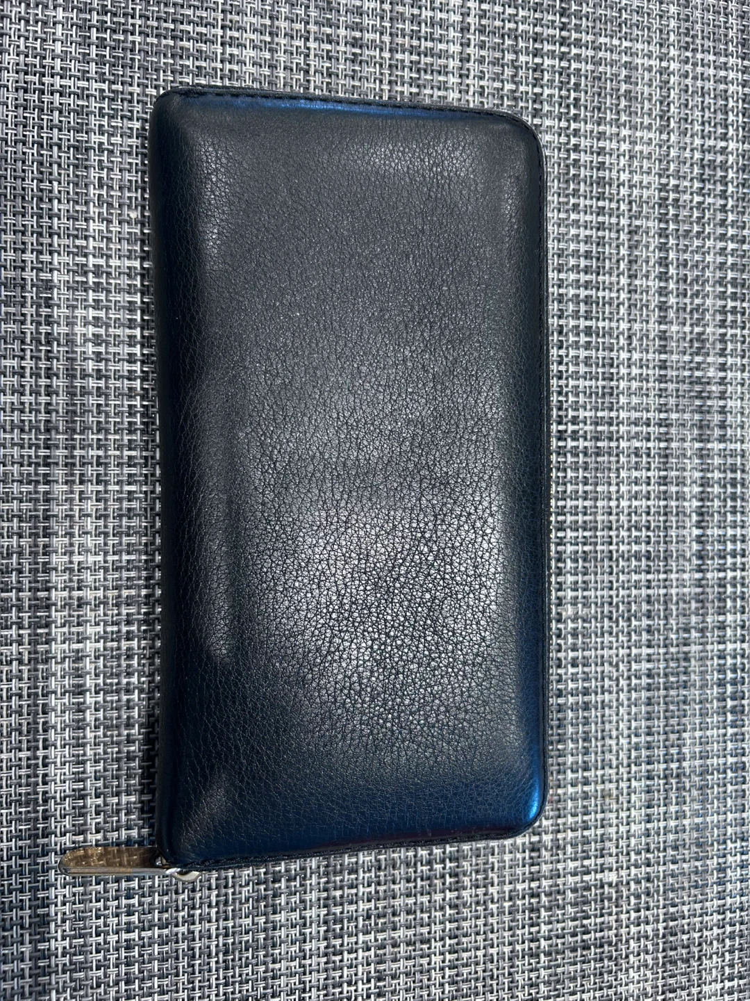 Marc by Marc Jacobs Black Leather Zip Around Wallet - photo 3