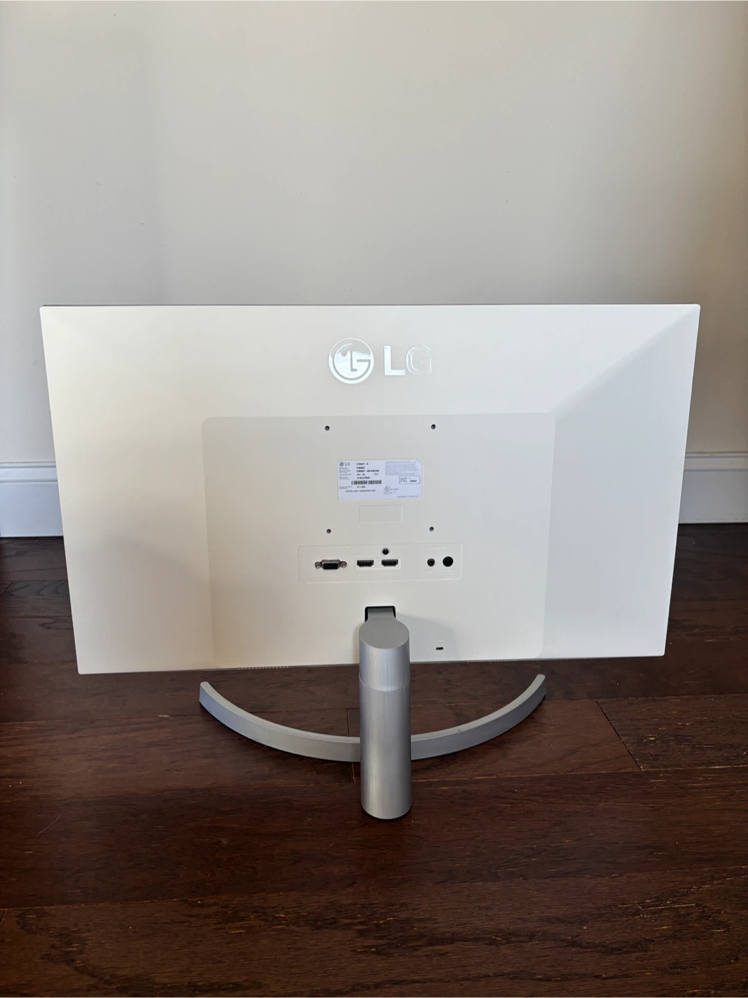 LG 27MN60T-W 27-inch IPS Monitor - photo 2