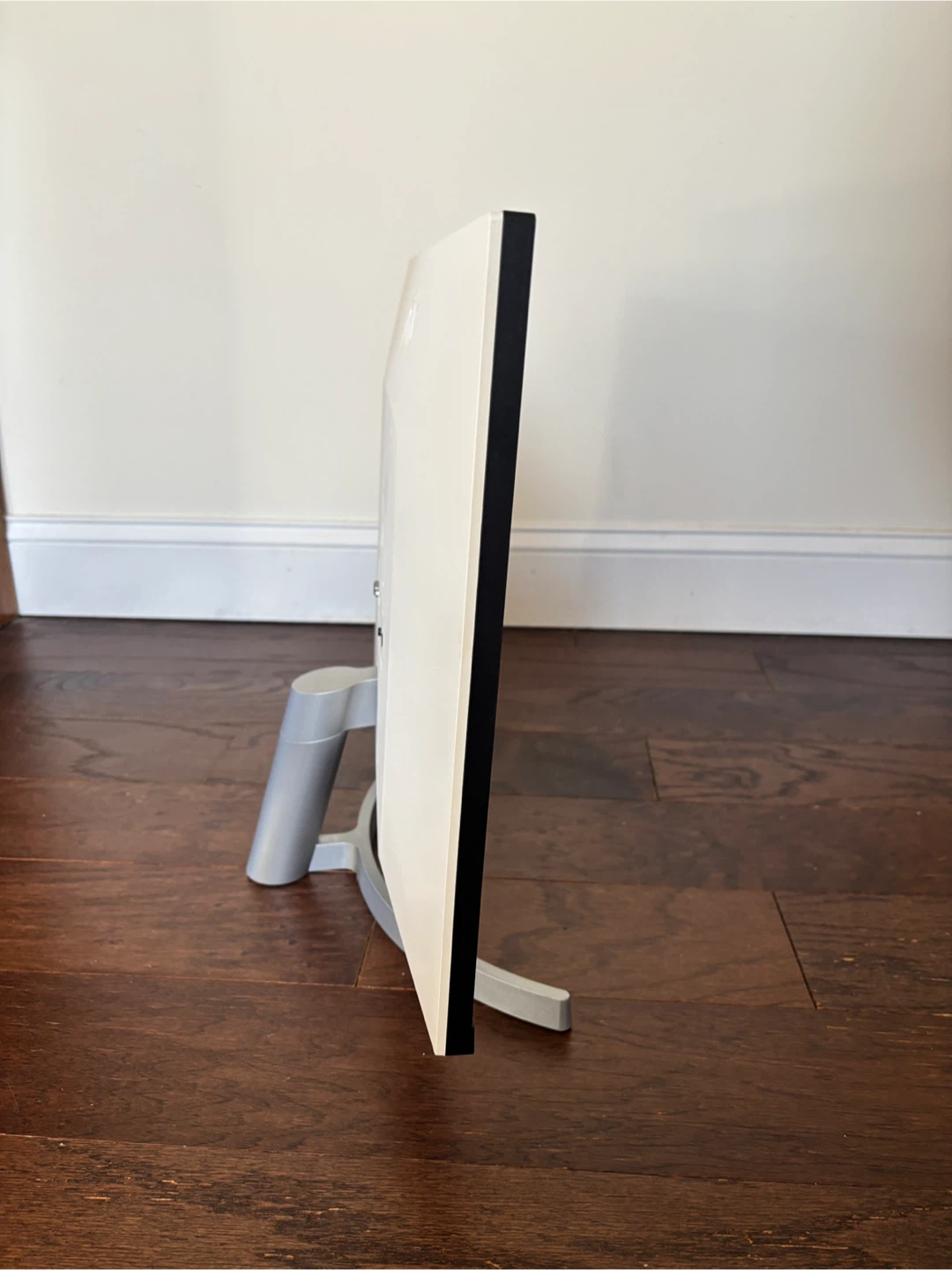 LG 27MN60T-W 27-inch IPS Monitor - photo 4