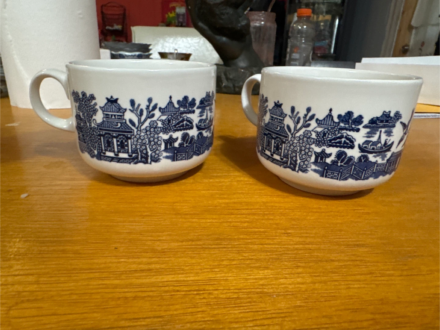 Set of 2 Blue Willow Teacups