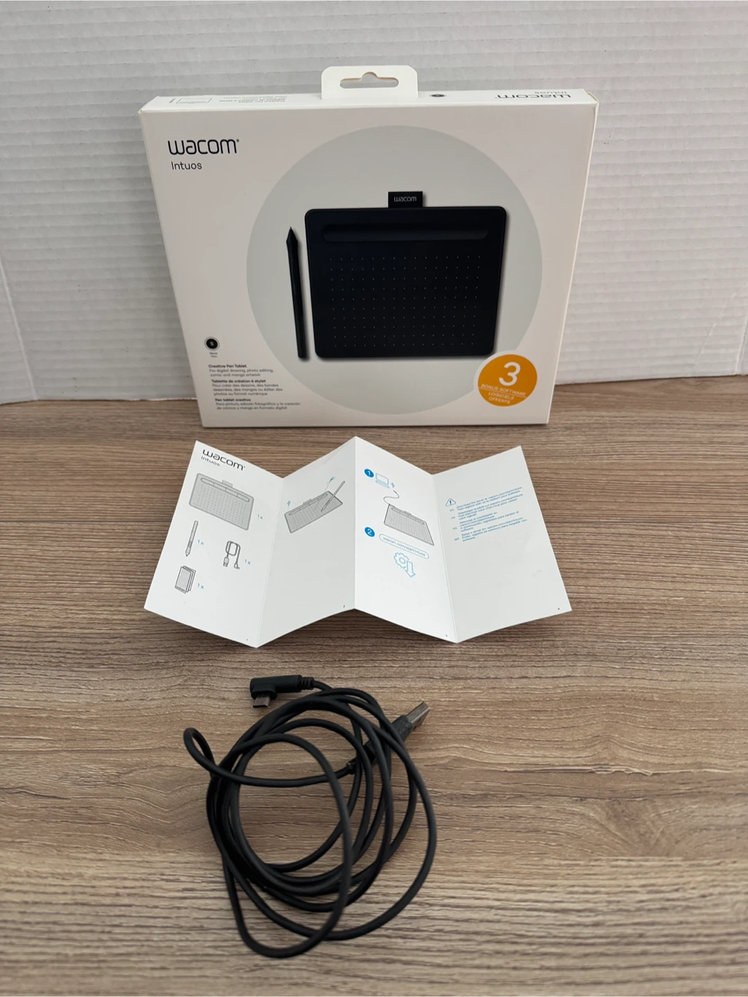 Like new! Wacom Intuos graphics Tablet - photo 5