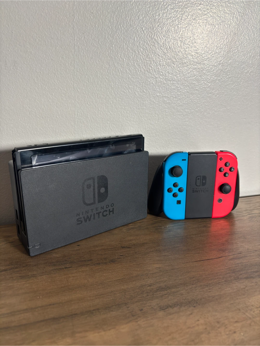 Nintendo Switch Complete Set + 4 Games - Must Go! - photo 2