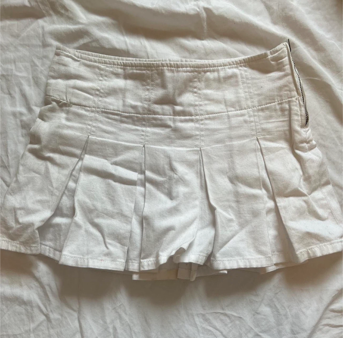 Brand new White Pleated Mini Skirt